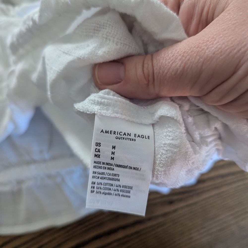 EUC American Eagle AEO Womens medium white one shoulder cropped ruffle blouse - Picture 6 of 9